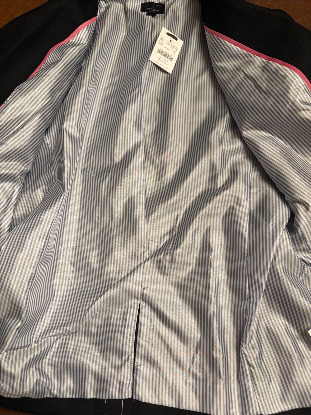J Crew Factory women’s Original schoolboy blazer black AZ565 Size 12 NWT - Picture 7 of 9